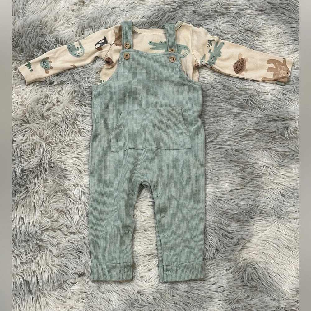 Carter’s Overall & Shirt Set